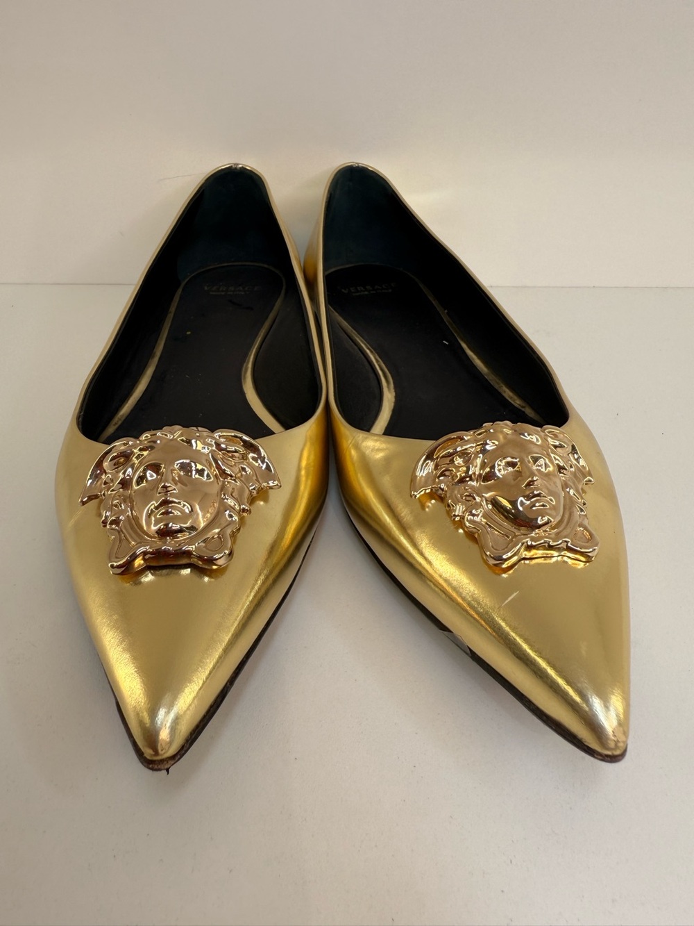 Versace Medusa Head Flats Shoes SZ 38.5
